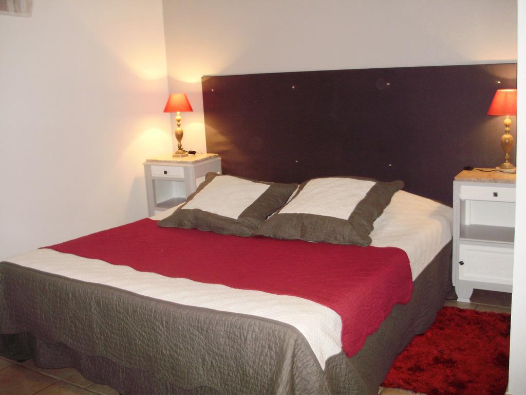 Auberge Du Bord Des Eaux - Demi-Pension Assuree Sur Reservation Saint-Amand-les-Eaux Zewnętrze zdjęcie