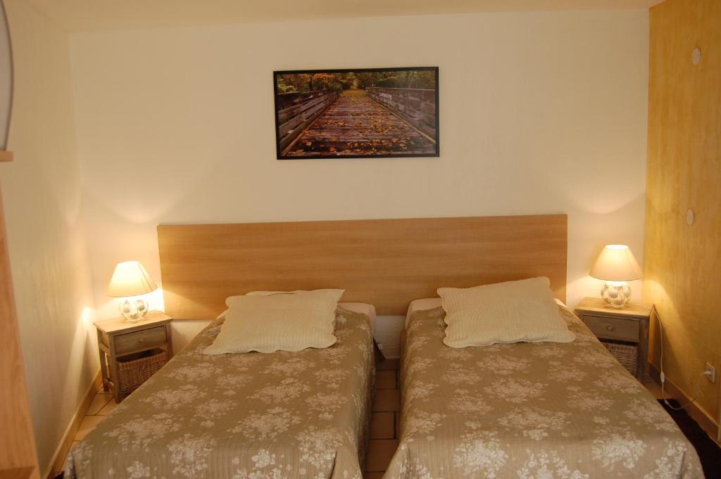 Auberge Du Bord Des Eaux - Demi-Pension Assuree Sur Reservation Saint-Amand-les-Eaux Pokój zdjęcie