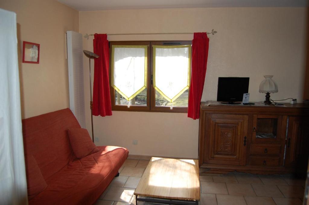 Auberge Du Bord Des Eaux - Demi-Pension Assuree Sur Reservation Saint-Amand-les-Eaux Pokój zdjęcie