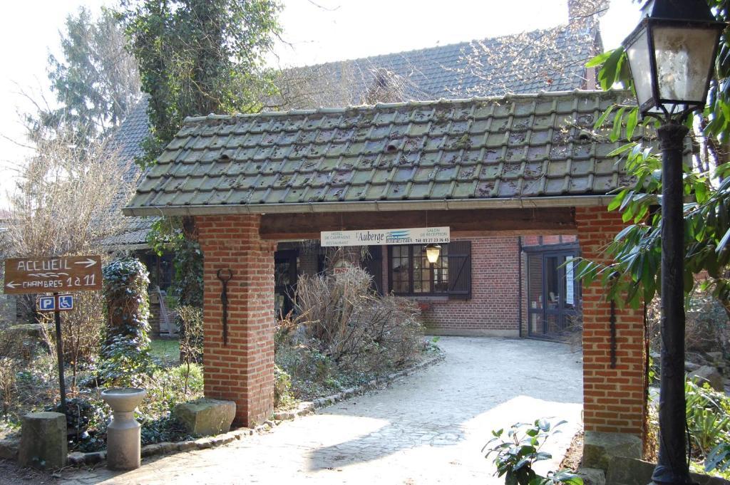 Auberge Du Bord Des Eaux - Demi-Pension Assuree Sur Reservation Saint-Amand-les-Eaux Zewnętrze zdjęcie
