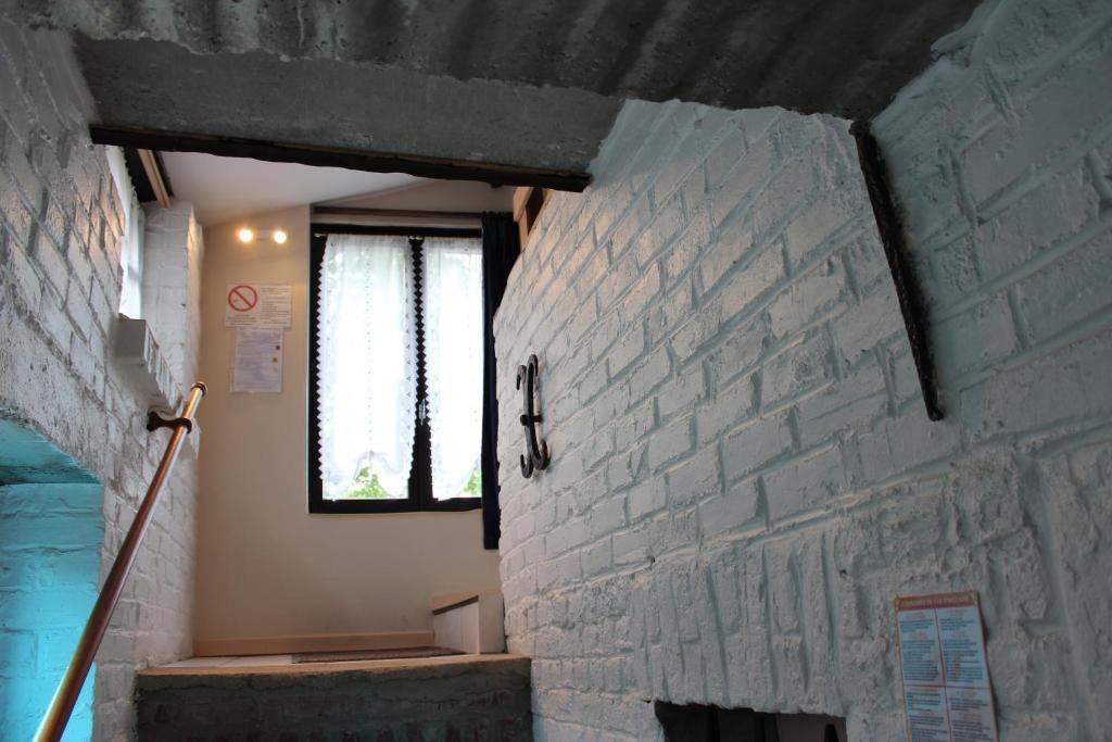 Auberge Du Bord Des Eaux - Demi-Pension Assuree Sur Reservation Saint-Amand-les-Eaux Pokój zdjęcie