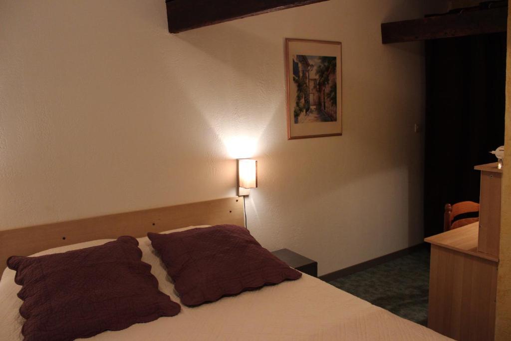 Auberge Du Bord Des Eaux - Demi-Pension Assuree Sur Reservation Saint-Amand-les-Eaux Pokój zdjęcie