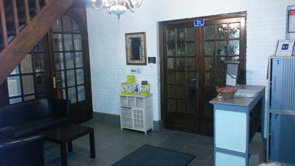 Auberge Du Bord Des Eaux - Demi-Pension Assuree Sur Reservation Saint-Amand-les-Eaux Zewnętrze zdjęcie
